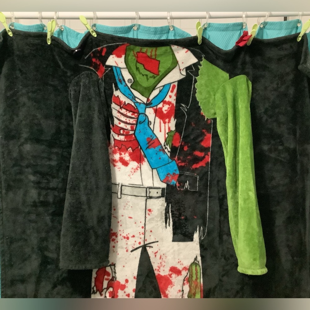 Zombie Motif Fleece Blanket with Sleeves